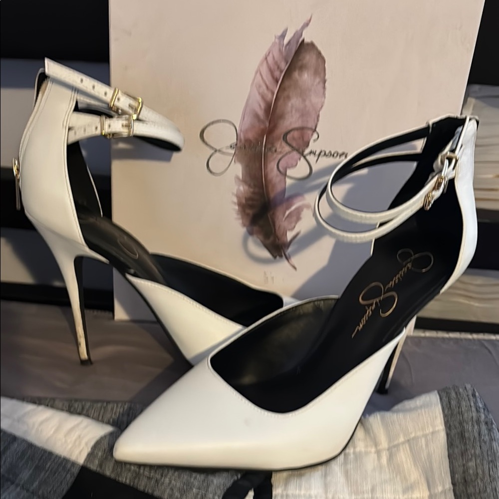 Jessica Simpson White High Stiletto Heels